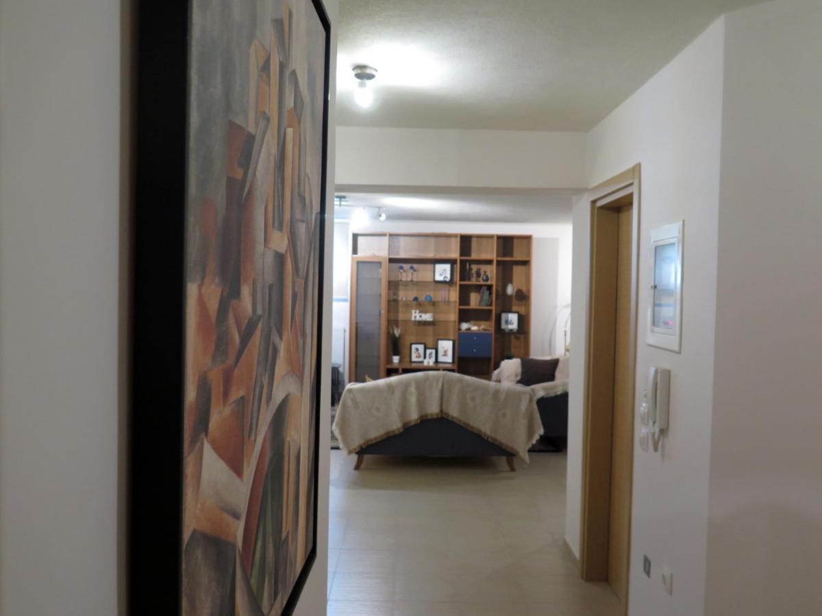 Lilia'S House At Trikalaヴィラ エクステリア 写真