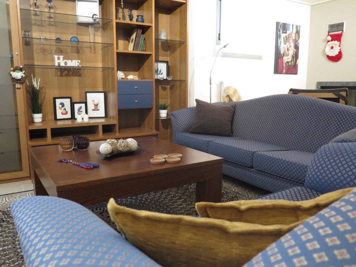 Lilia'S House At Trikalaヴィラ エクステリア 写真